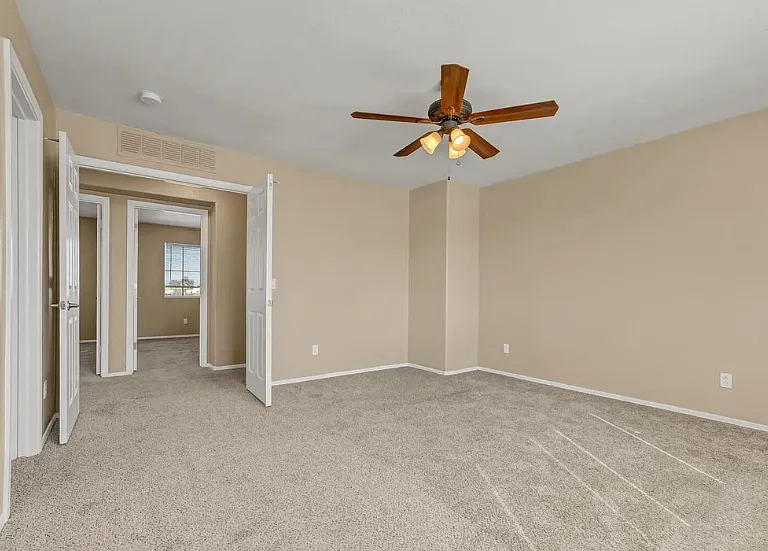 15421 W Gelding Dr — Photo 5