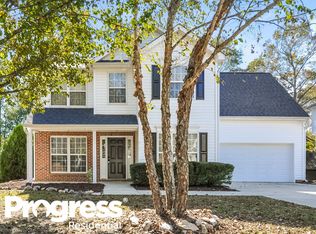 613 Three Meadows Rd, Fuquay Varina, NC 27526