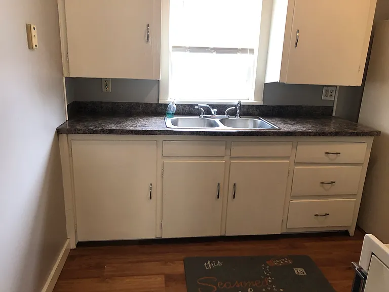 921 N 6th St #1 — Photo 10