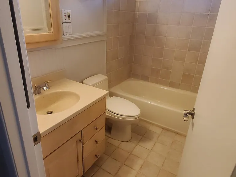 145 Grandview Ter — Photo 13