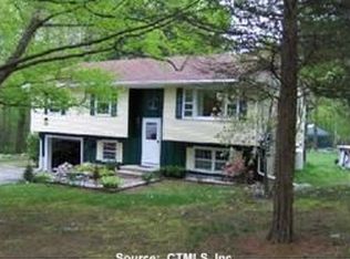 35 Cobalt Rd, East Hampton, CT 06424