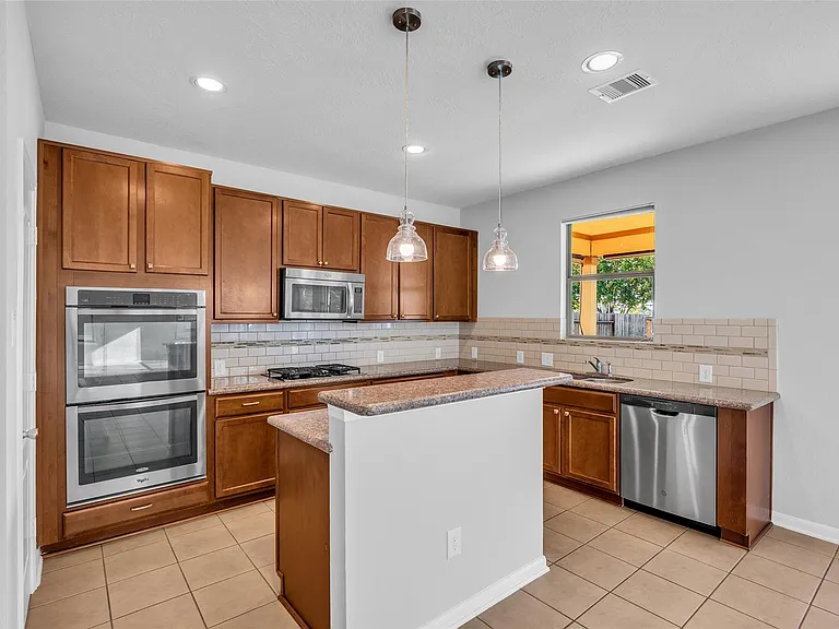 29488 Salem Fields Dr — Photo 24