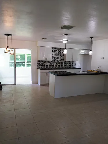 8 N Tyler St Photo 1