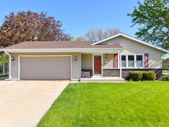 4 W Saint Mary St, Milton, WI 53563