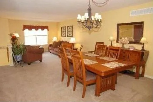 474 Glenn Rose Cir — Photo 4