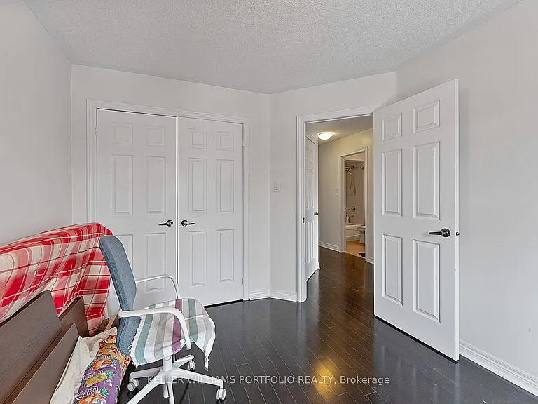 301 Oberfrick Ave — Photo 39