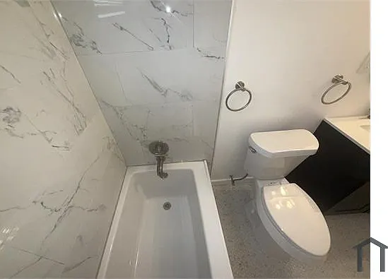 3 bed, $1,595 — Photo 4
