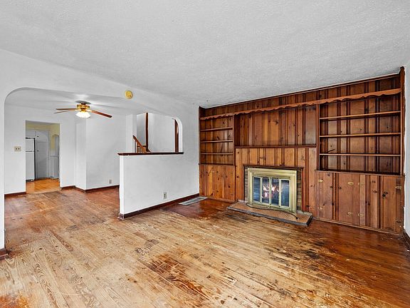 5th image of 616 E Chestnut St