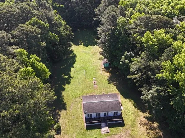 27341 Walnut Grove Ln, Cape Charles, VA 23310
