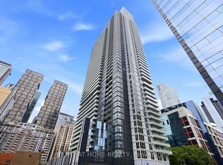 300 Front St W #1204, Toronto, ON M5V 0E9