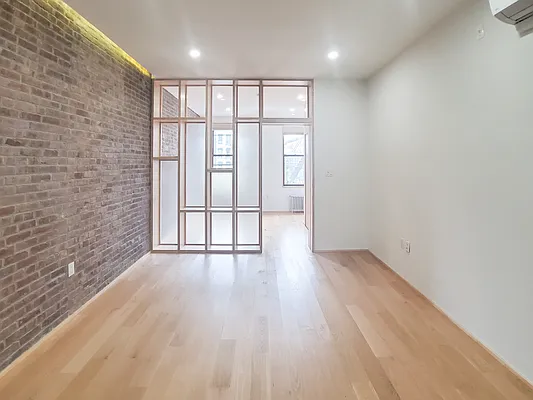 Rented by Citified Realty Group LLC | media 22