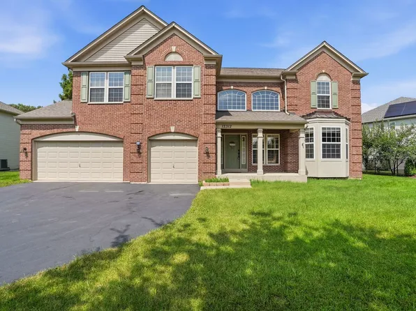 12312 Blue Iris Ln, Plainfield, IL 60585