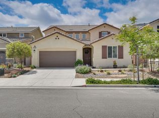 11127 Ilama Ct, Corona, CA 92883