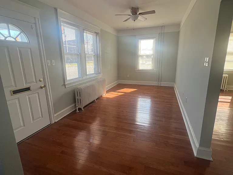 90 N Elmwood Ave #3 — Photo 3