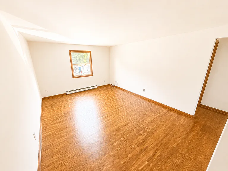 152 McCarty Ave — Photo 50
