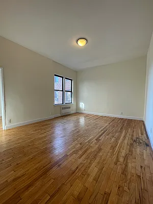 Rented by Compass | media 12