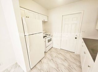 692 Neil Rd, West Palm Beach, FL 33415