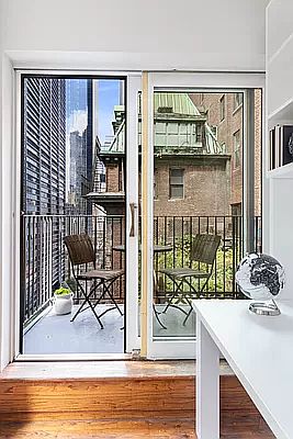 4th image of 176 Broadway APT 11E