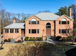 8 Jonas Stone Cir, Lexington, MA 02420