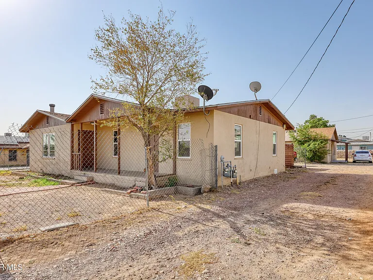 4408 Arlen Ave — Photo 3
