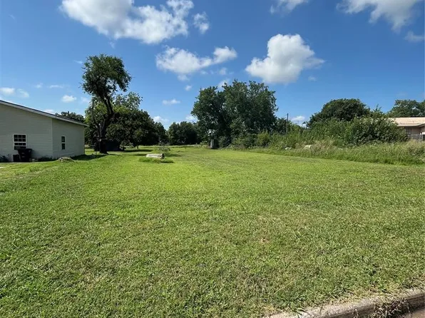1731 W Midland St Lot 8, Shawnee, OK 74804