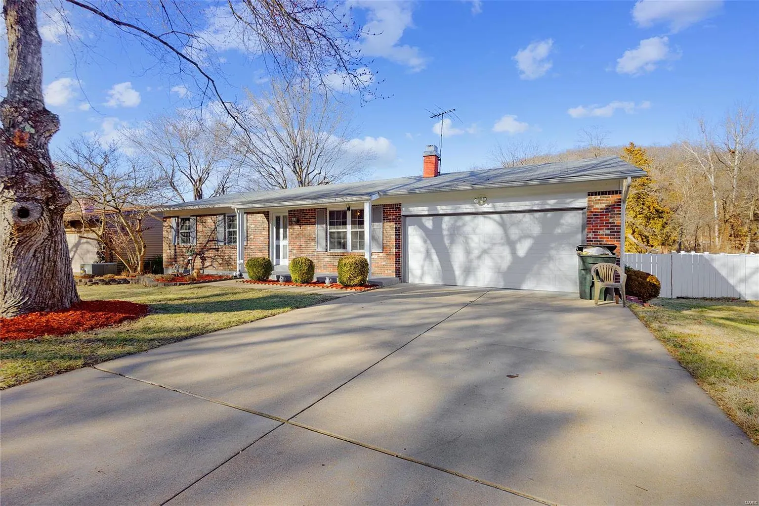 6409 Walnut Valley Dr photo 1