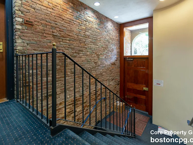 12 Greenough Ln #205 — Photo 9
