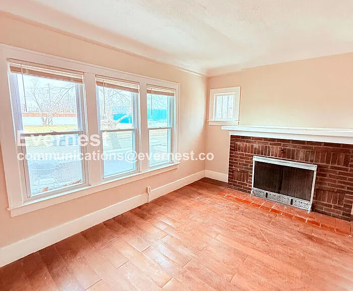 12019 Stoepel St — Photo 6