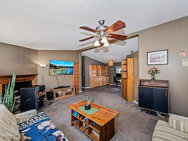 46037 South Dr — Photo 4