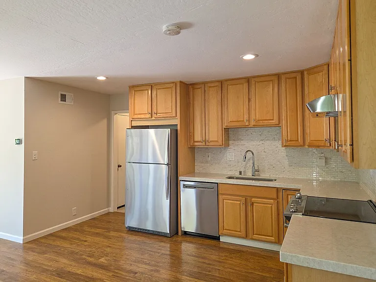 965 Blossom Hill Rd — Photo 9
