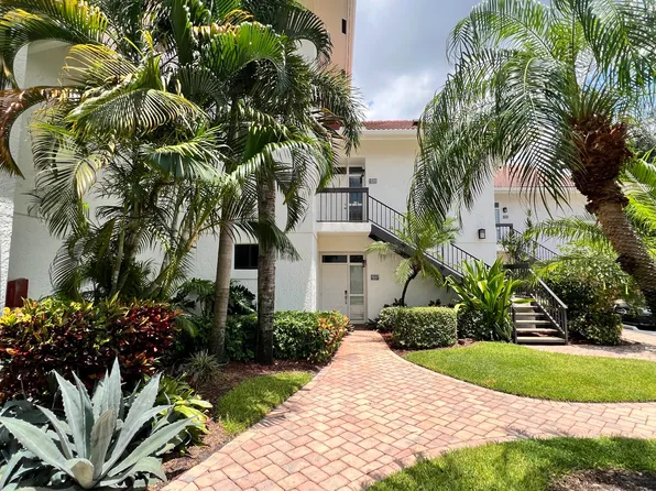 19209 Sabal Lake Drive #19209, Boca Raton, FL 33434