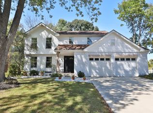 248 Bluejay Dr, Columbus, OH 43235