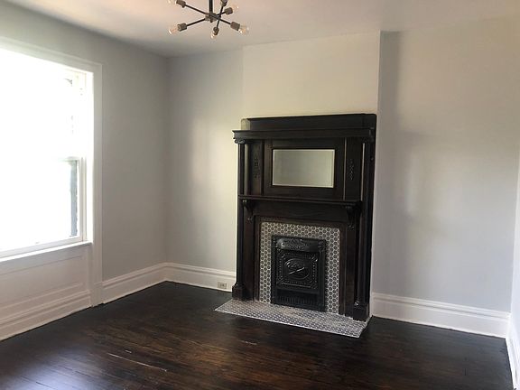 4th image of 4220 Cleveland Ave
