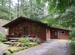 7038 Rainier Way, Glacier, WA 98244