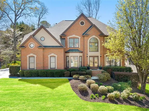 317 Vista Lake Dr, Suwanee, GA 30024