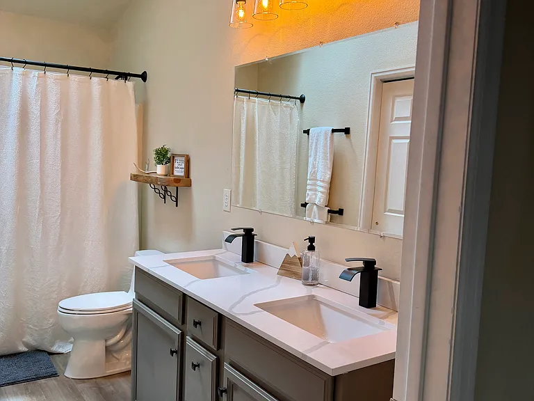 303 Virginia Rd #E — Photo 8