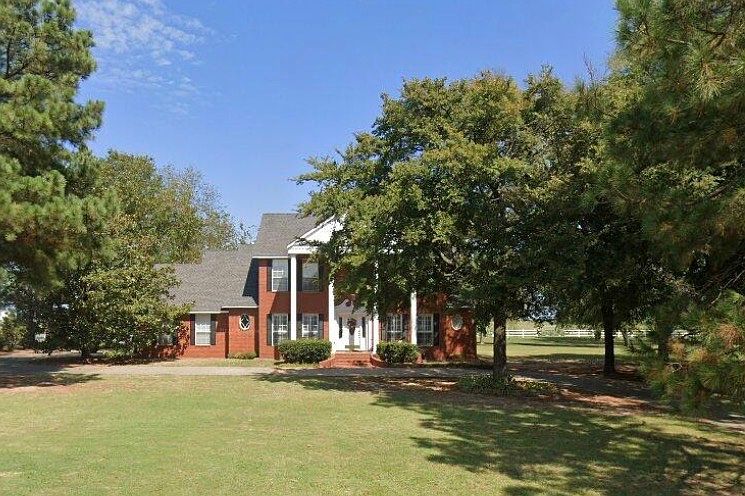 1st image of 1404 Saddle Brook Dr