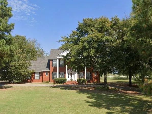1404 Saddle Brook Dr, Fort Gibson, OK 74434
