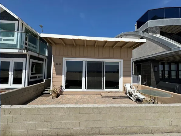 3206 W Oceanfront, Newport Beach, CA 92663