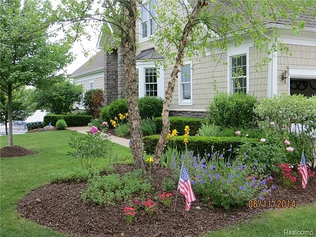 1st image of 25874 Island Lake Dr #1