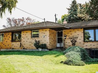 1051 Parker Ct, Prosser, WA