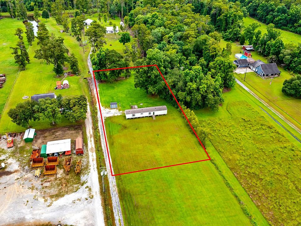 1st image of 158 Raoul Ln