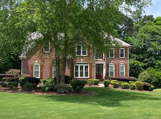 300 Stoneleigh Dr SW, Atlanta, GA 30331