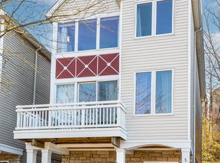 572 Empress Ave, Cincinnati, OH 45226