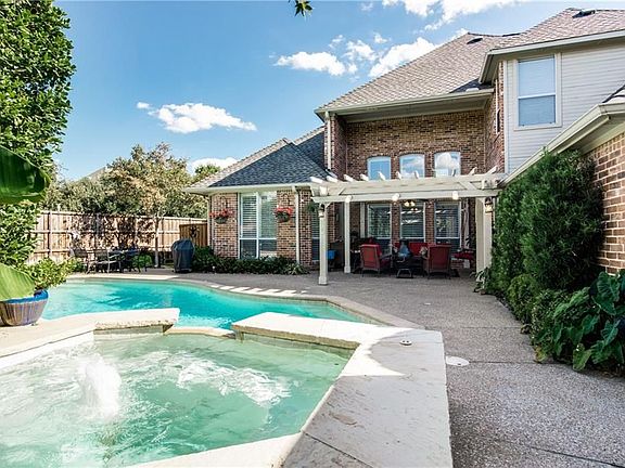 3rd image of 1426 Biltmore Ct