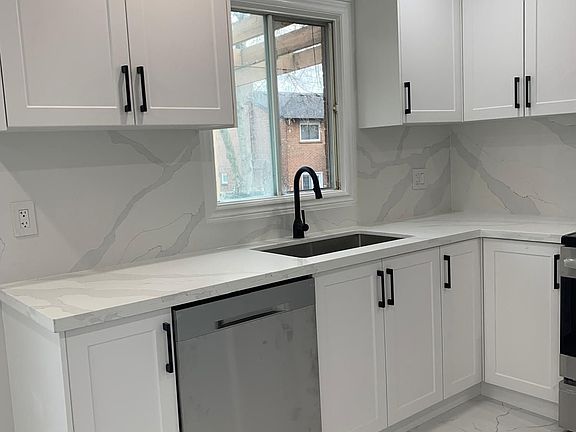 2nd image of 31 Timbermill Cres