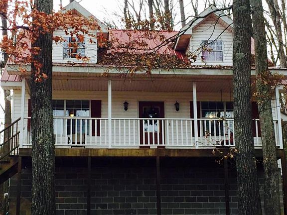 2nd image of 512 Foster Dr