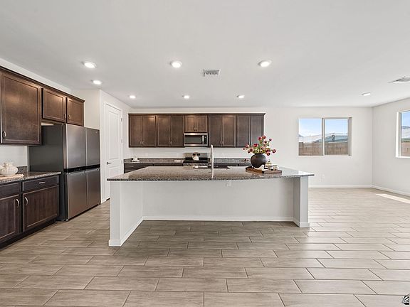 3rd image of 14783 E 40th Pl