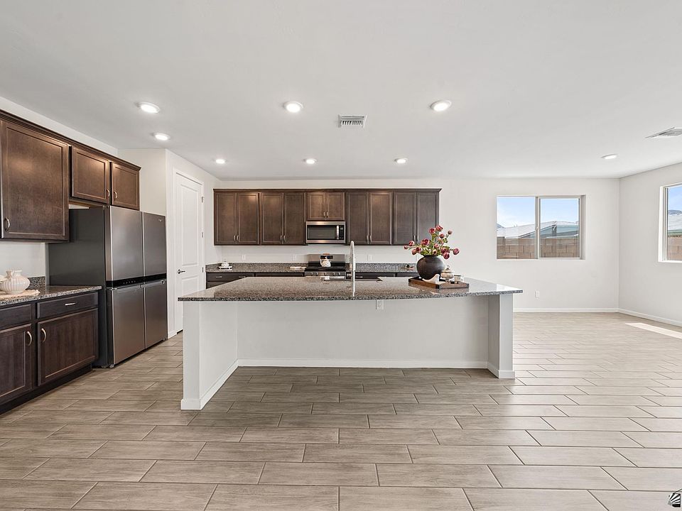 1st image of 14783 E 40th Pl