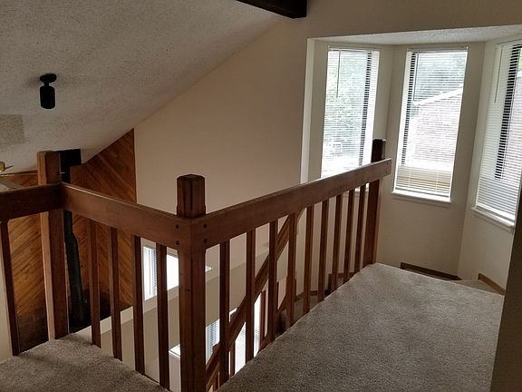 3rd image of 1932 Canyon Blvd APT 5
